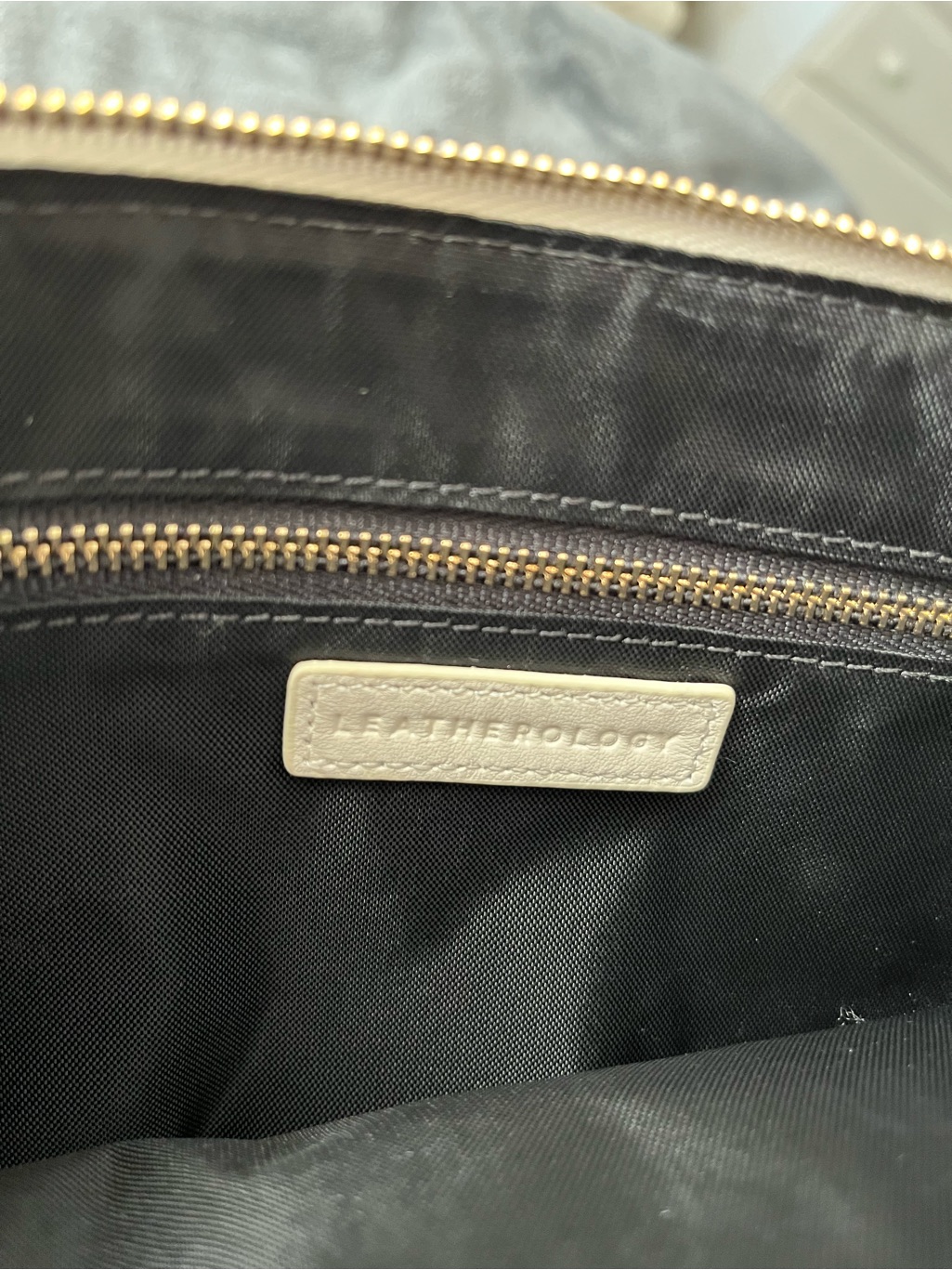 Leatherology Accessories Pouch — image 7 of 8